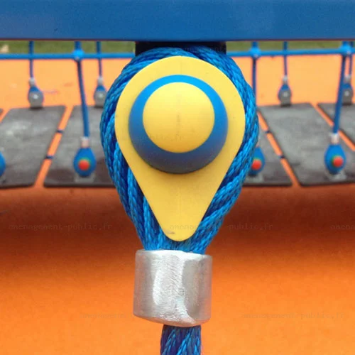 Cosse de corde pleine en plastique avec insert de vis à tête ronde